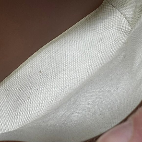 Burberry Leather Shoulder Bag 799-030325 - Picture 13 of 15